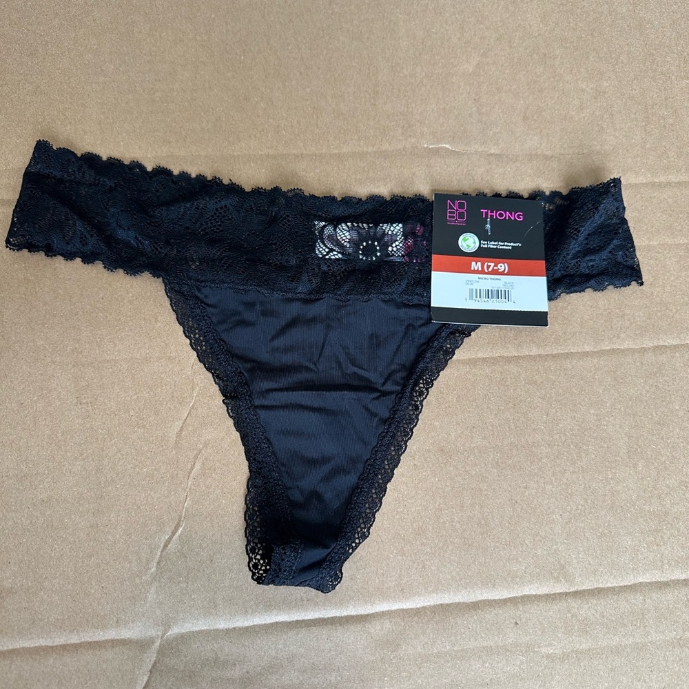 NWT! NOBO micro thong. Size m. Black lace.